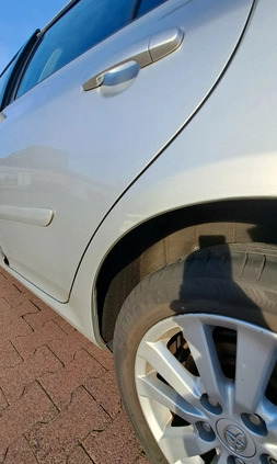 Toyota Corolla cena 19900 przebieg: 195500, rok produkcji 2008 z Katowice małe 254